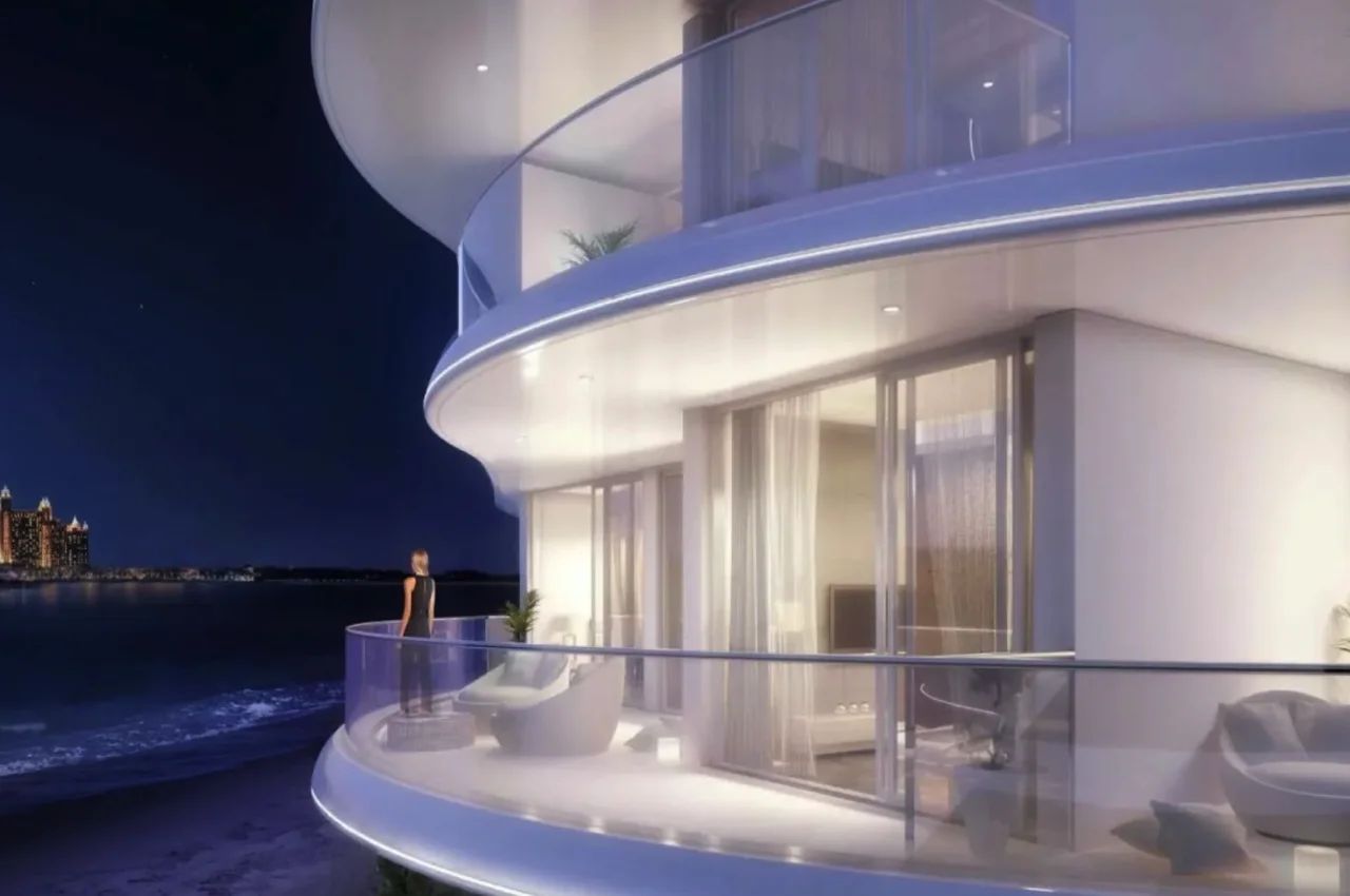 Royal Bay gallery image